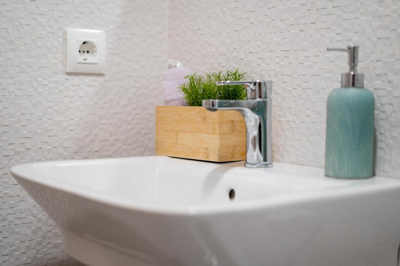 La Casita De Zarate Apartment Гранада Екстериор снимка